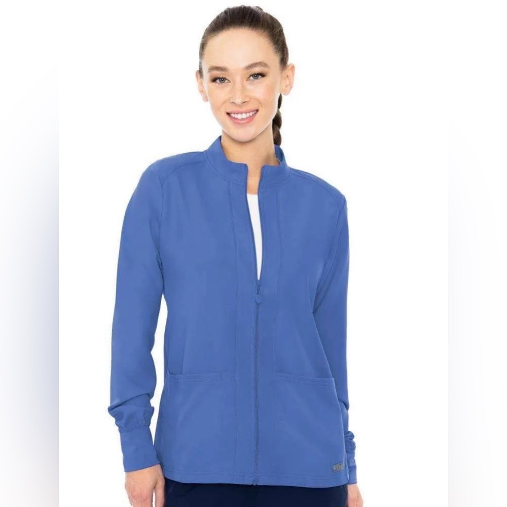 Med Couture Insight Women’s 3-Pocket Zip Front Scrub Jacket Blue